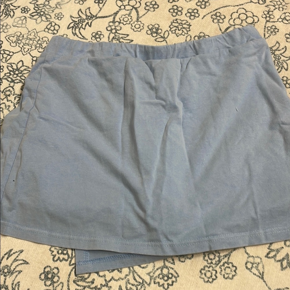Sleeveless Light Blue Top with Side Slit - Women's - Picture 3 of 5
